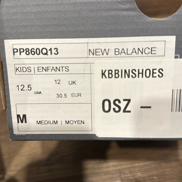 New Balance | 860 - Picture 2 of 6